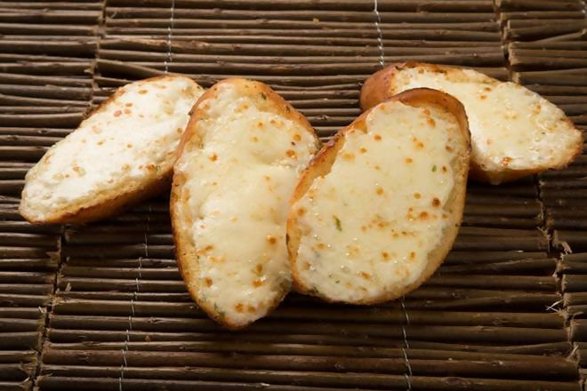 Garlic Bread With Cheese