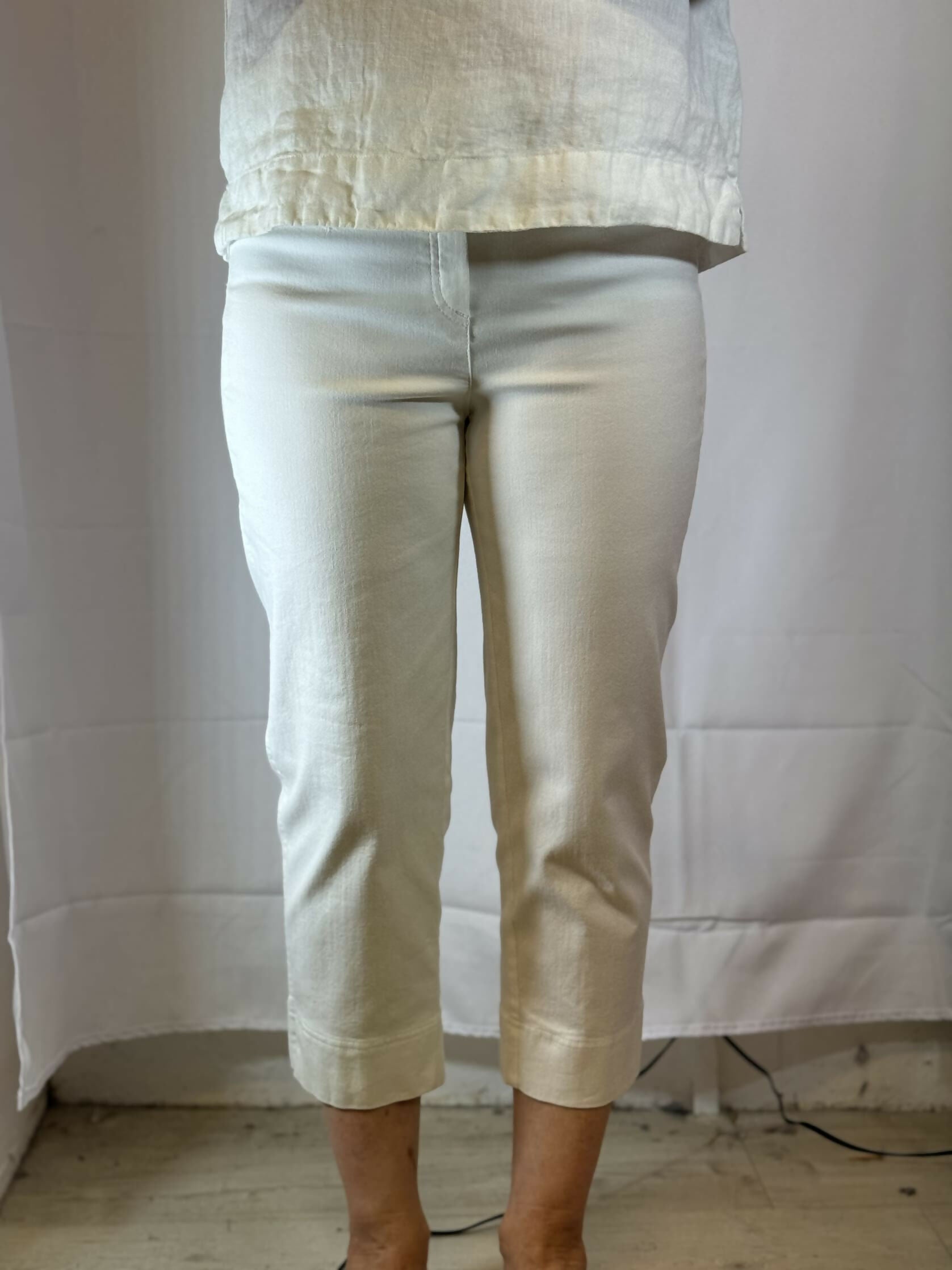 Marie 07 White Jeans_