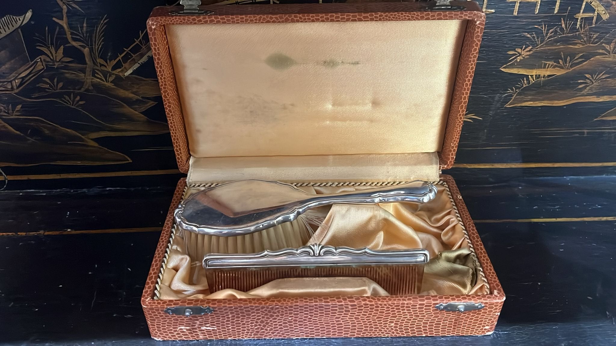 Baby's silver hairbrush & comb set in a box made in Germany circa 1929 (BN617)