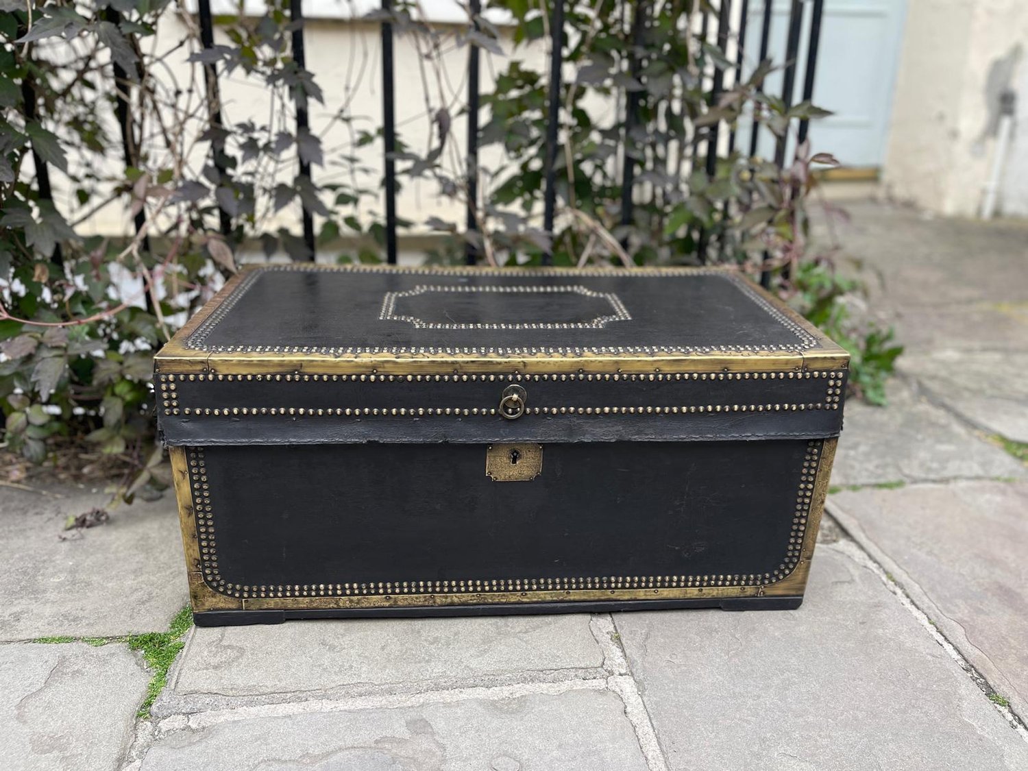 Camphorwood Campaign Chest