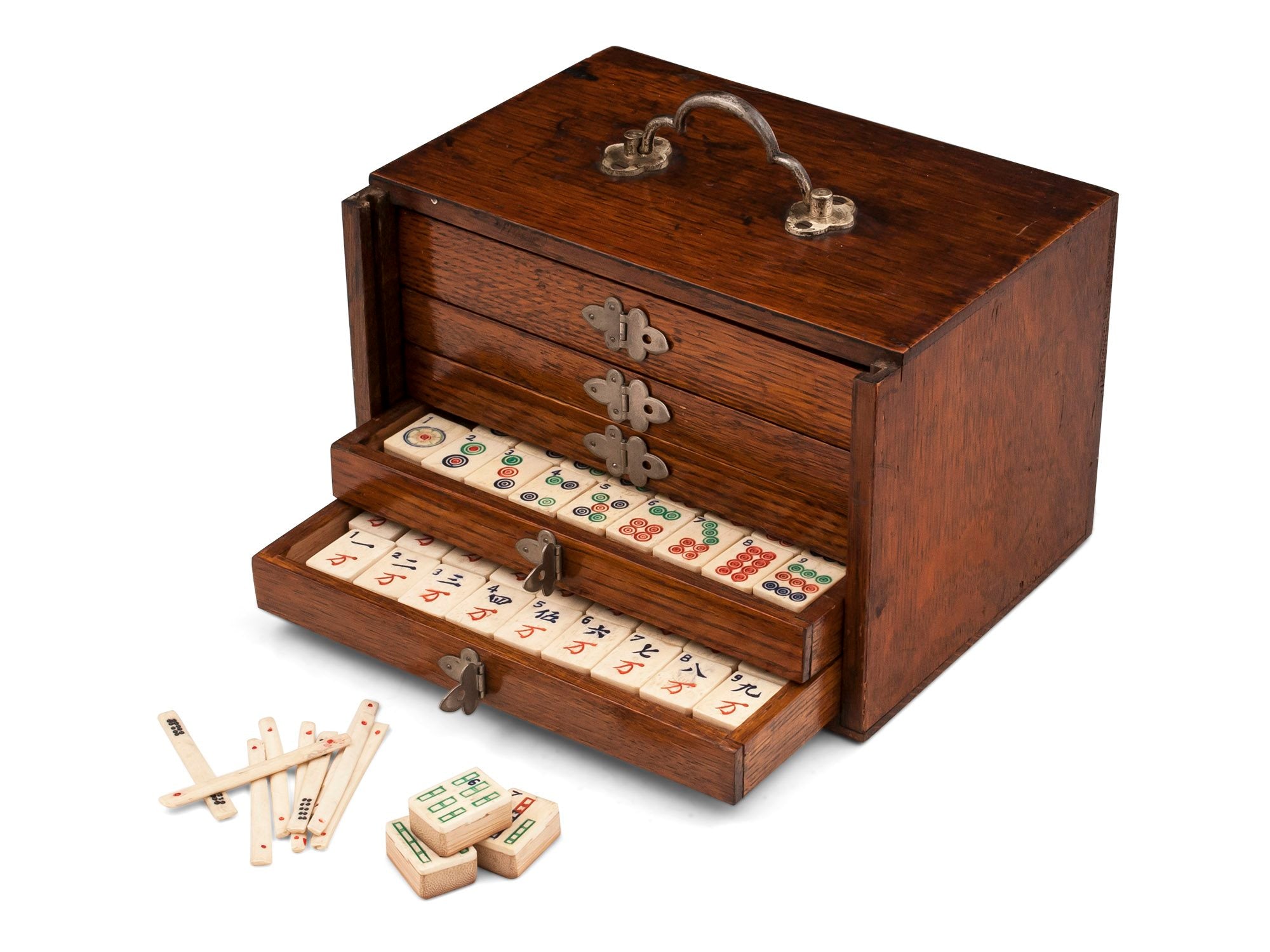 CHINESE MAHJONG SET OAK CASED WITH SHAPED SILVERED CARRY HANDLE & DRAWER HANDLES. CIRCA 1900