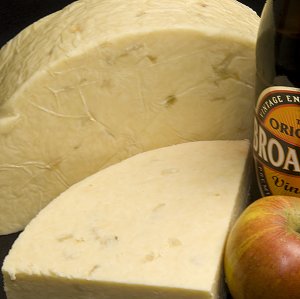 Apple And Cider Cheddar