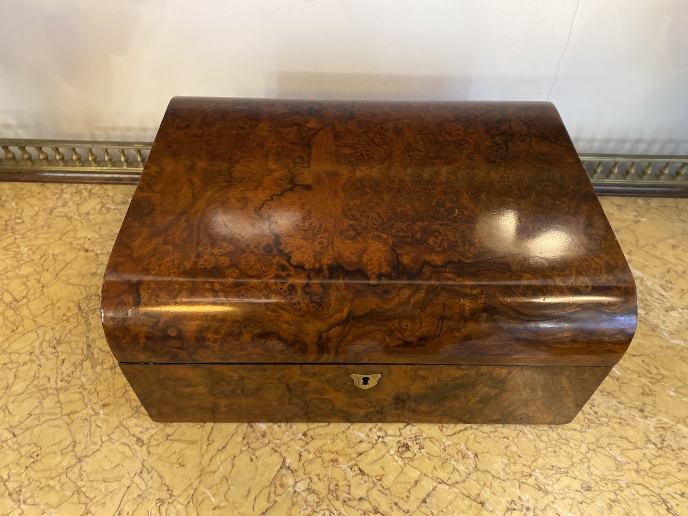 DOME TOP BURR WALNUT JEWELLERY BOX CIRCA 1890