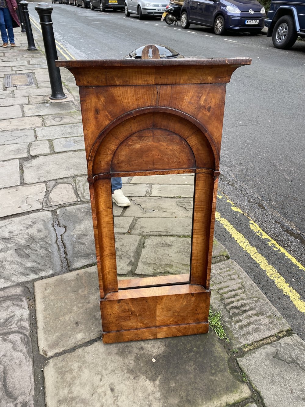 EARLY 19TH CENTURY FRUITWOOD PIER MIRROR. ENGLISH CIRCA 1830