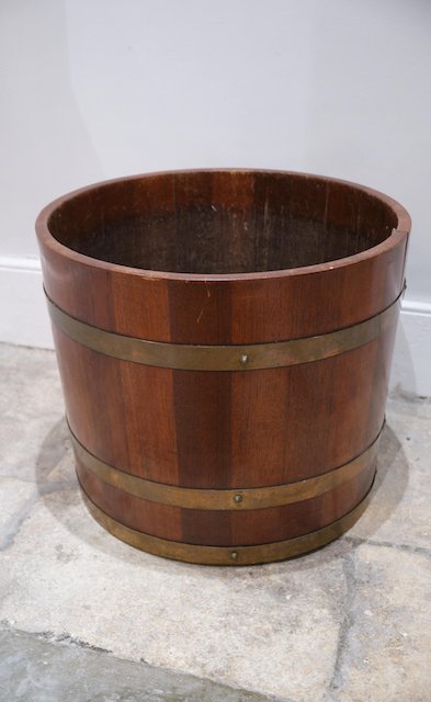 EARLY 20TH CENTURY LARGE TEAK PLANTER / JARDINIERE / LOG BASKET