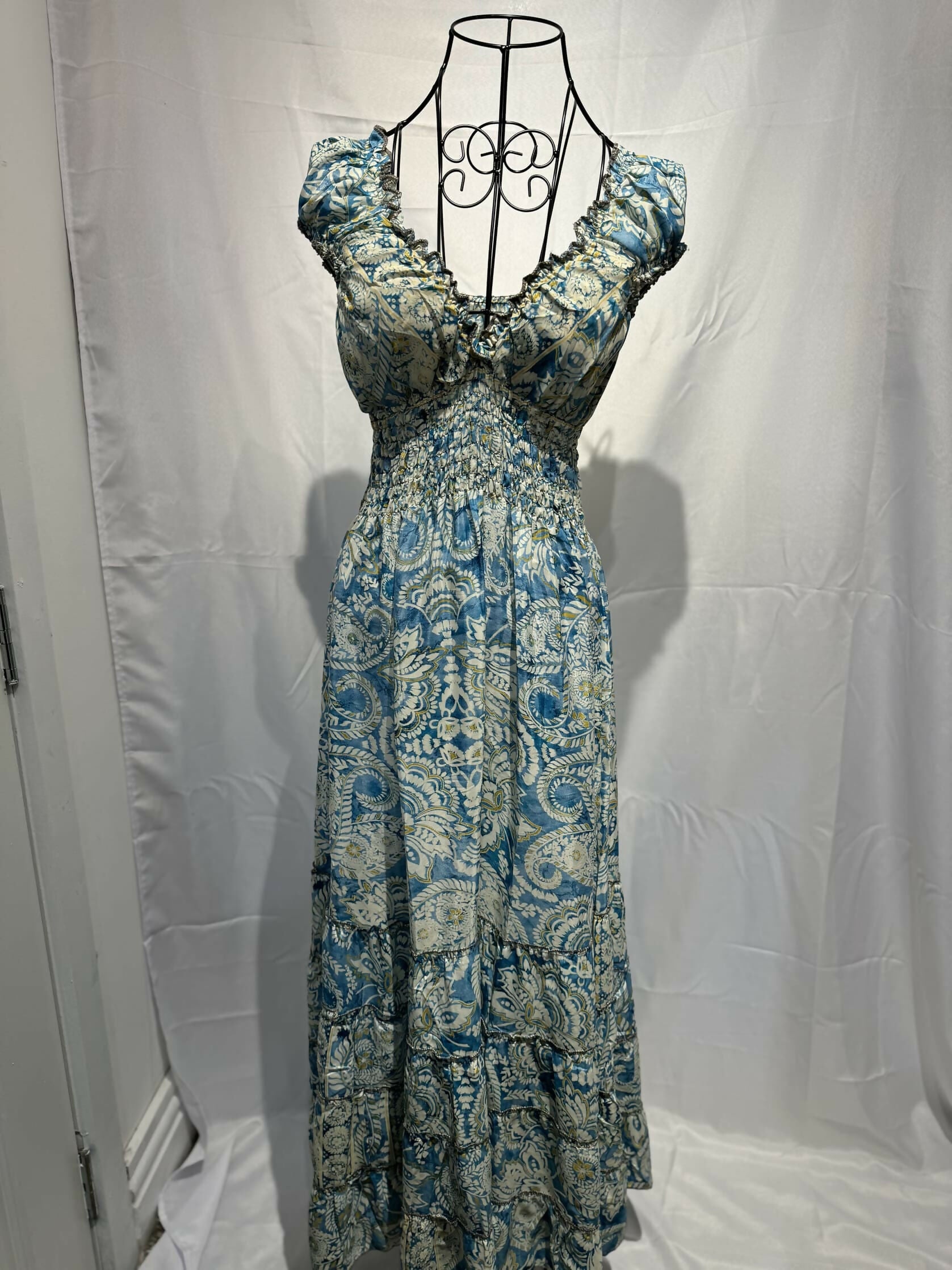 Blue No Sleeve Long Dress(1)