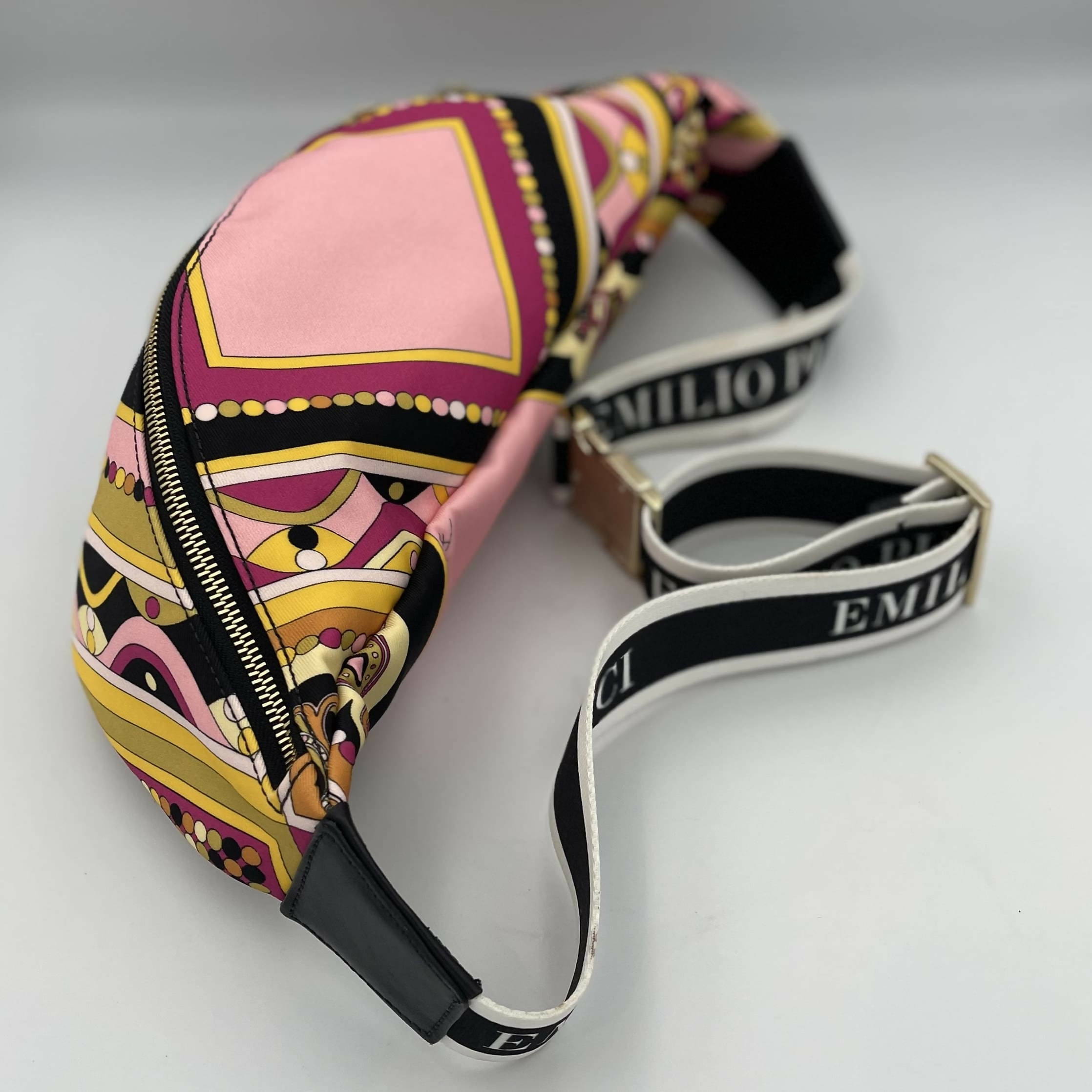 Vintage Emilio Pucci Large Belt Bag