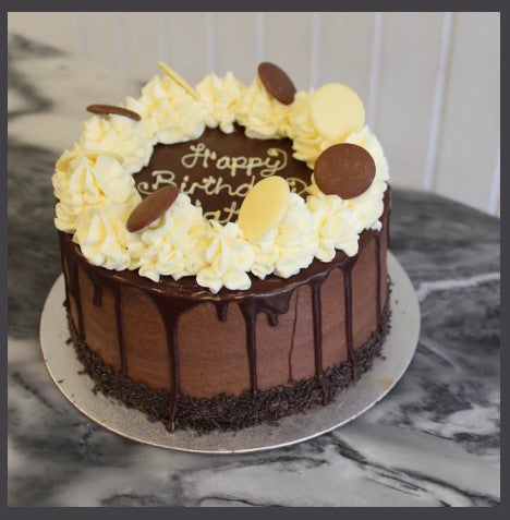 CHOCOLATE GANACHE CAKE